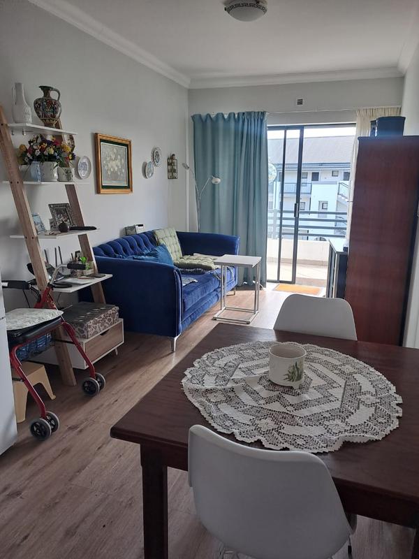 To Let 1 Bedroom Property for Rent in Buhrein Western Cape